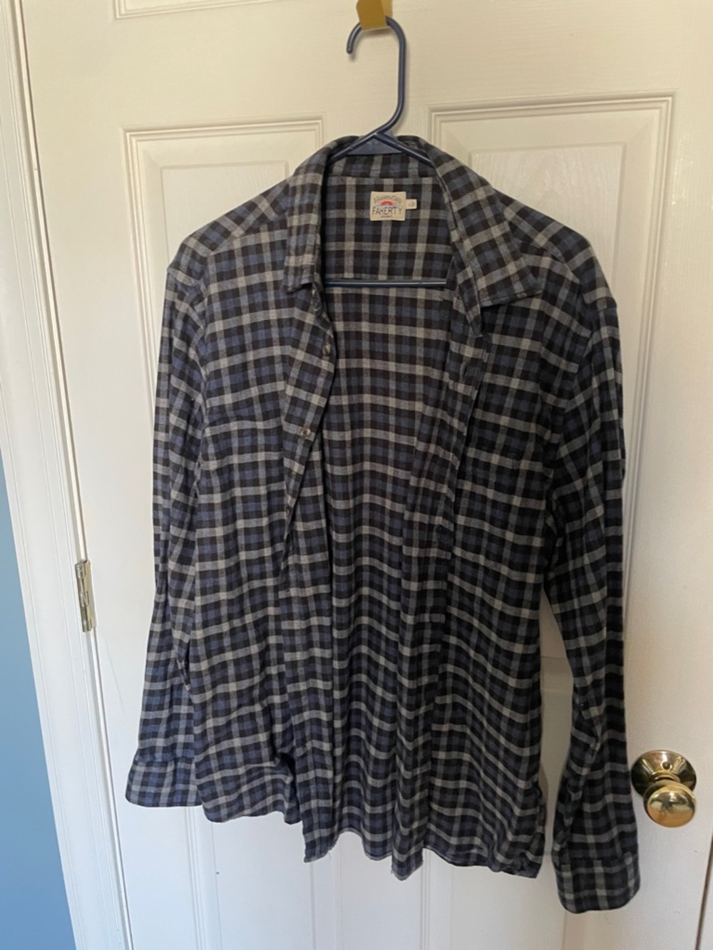 Faherty Men's Plaid Flannel Shirt - Blue & Gray size large